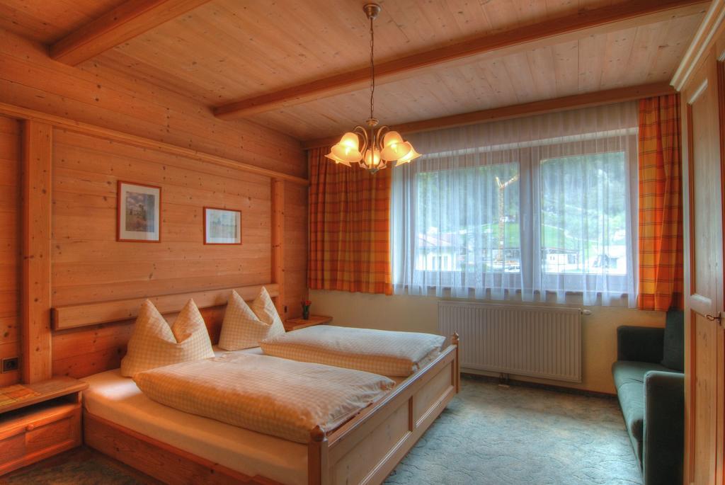 Appartement Haus Christl à Aschau Im Zillertal Chambre photo